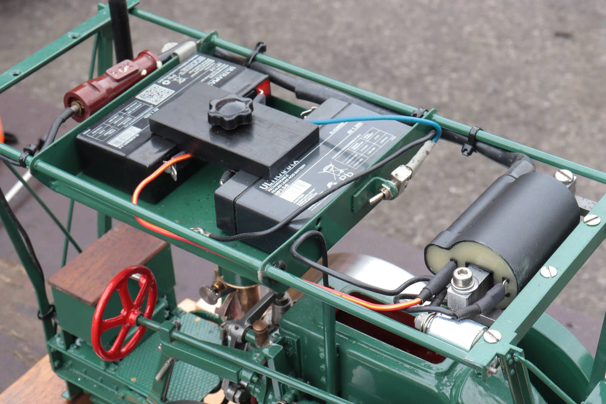 1 1/2 inch scale Aveling DX roller
