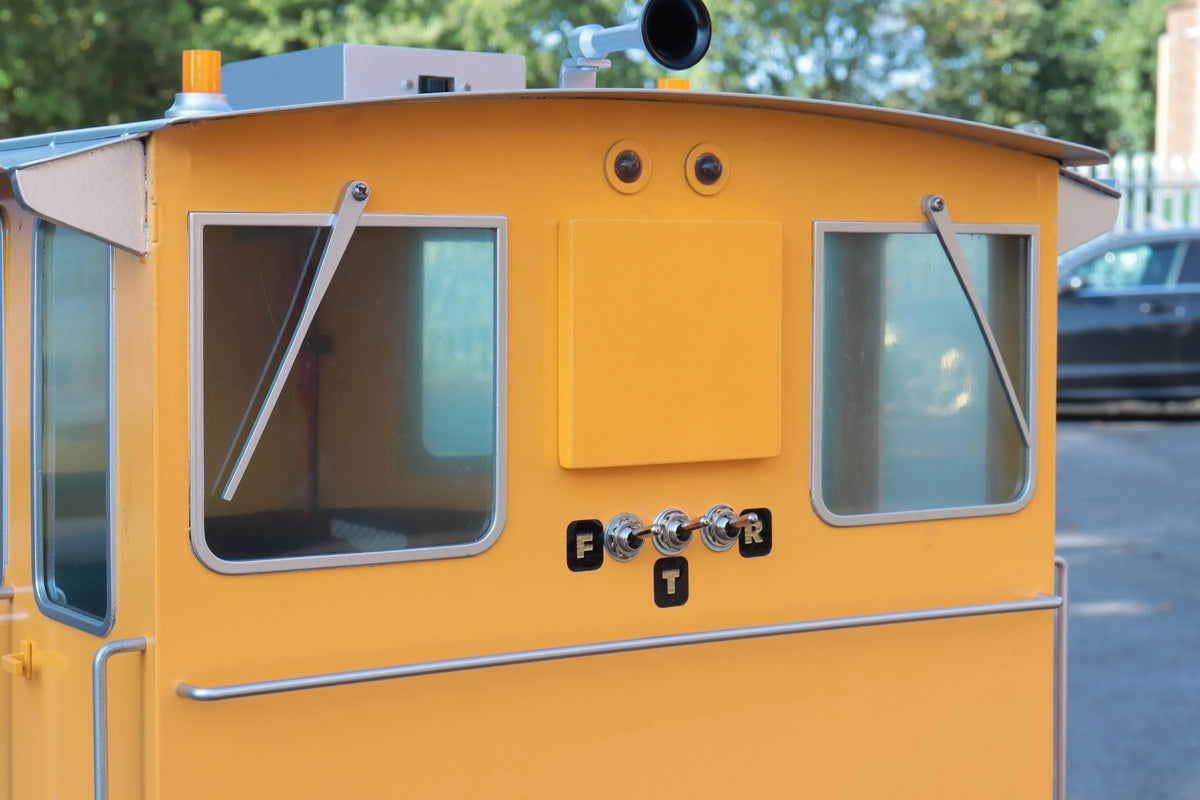 5 inch narrow gauge EM Baldwin battery-electric