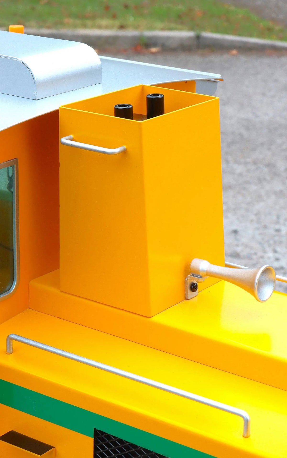 5 inch narrow gauge Baldwin battery-electric