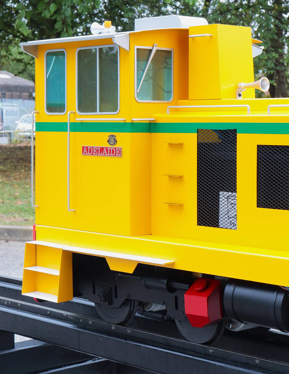 5 inch narrow gauge Baldwin battery-electric