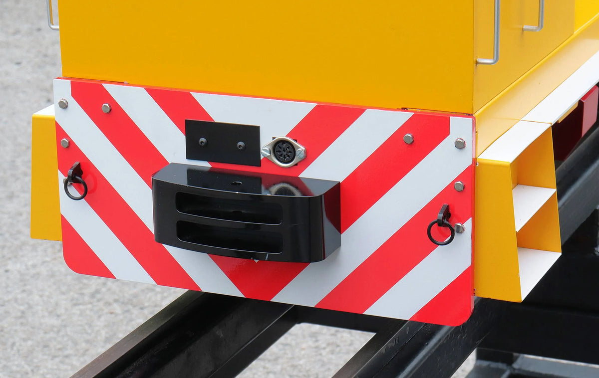 5 inch narrow gauge Baldwin battery-electric