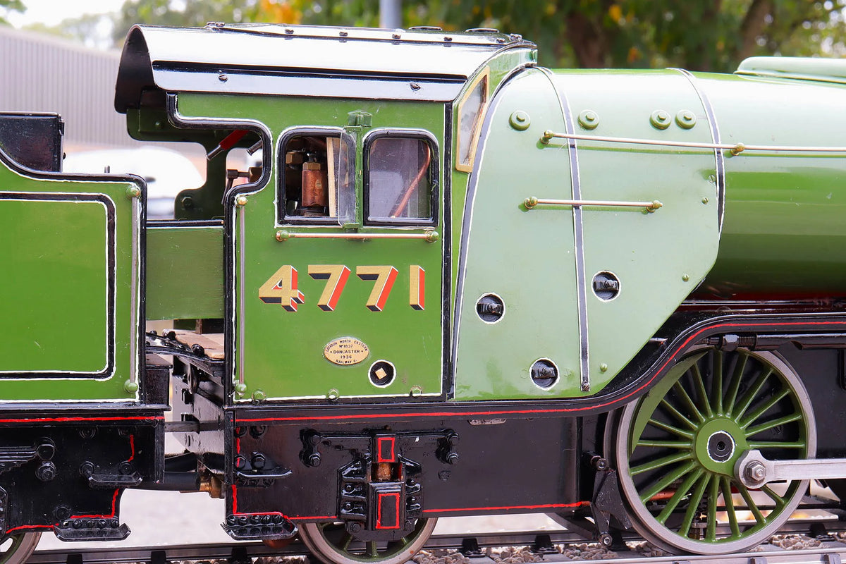 2 1/2 inch gauge LNER 2-6-2 "Green Arrow"