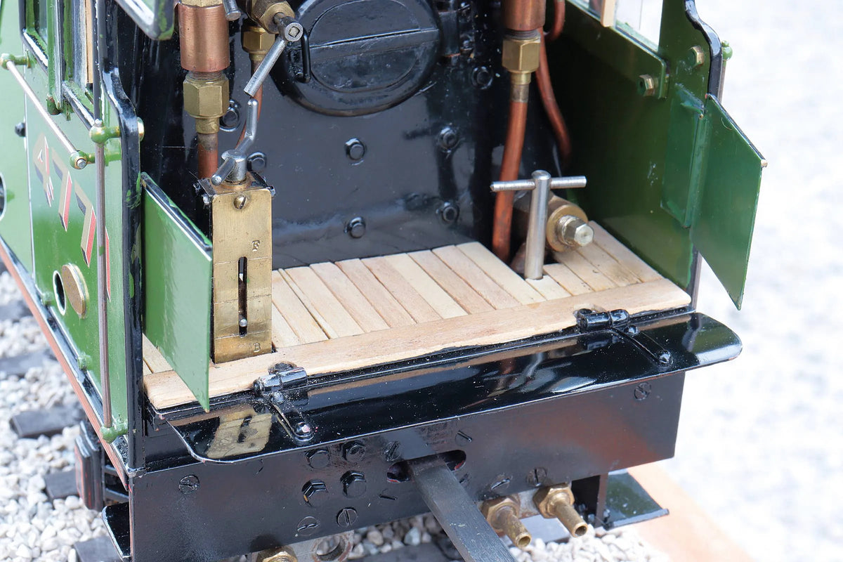 2 1/2 inch gauge LNER 2-6-2 "Green Arrow"
