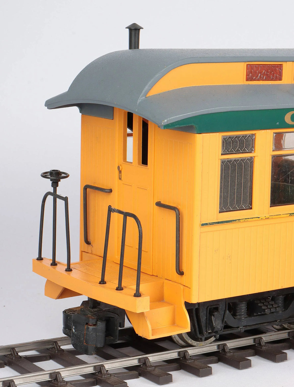 Bachmann Big Hauler ''Chattanooga'' 4-6-0 and coaches