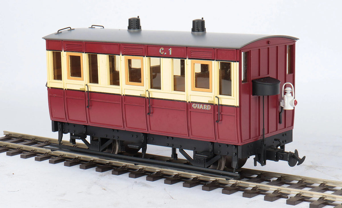 Rake of six 45mm gauge Isle of Man coaches