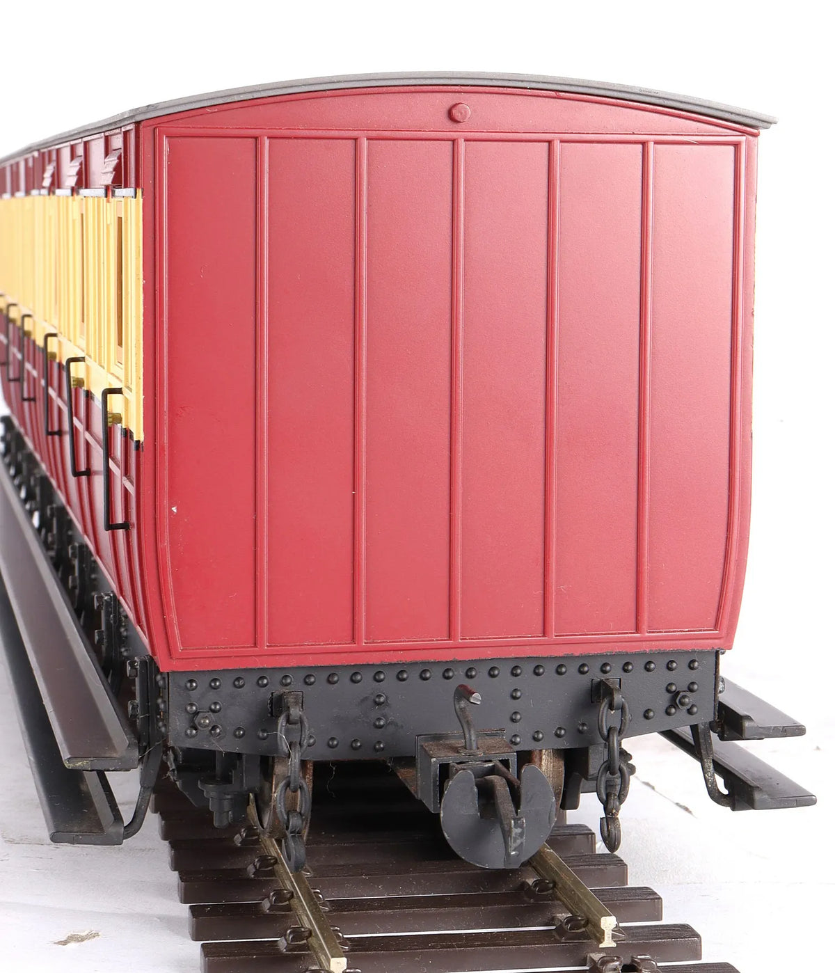 Accucraft Isle of Man ''Pairs'' bogie coach