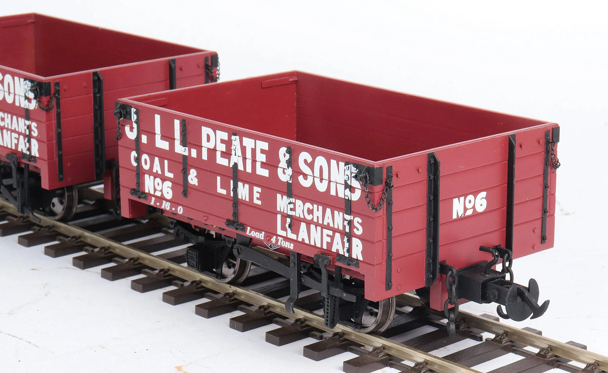 Pair of 45mm gauge Welshpool & Llanfair open wagons