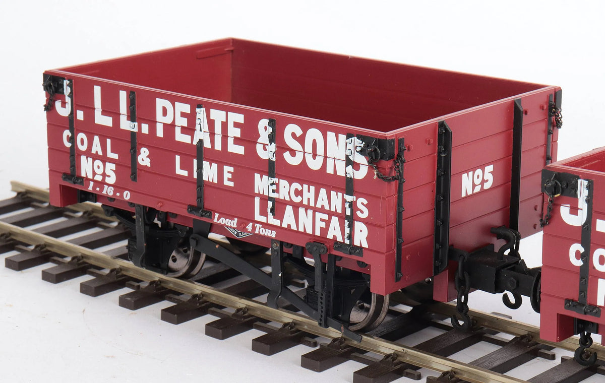 Pair of 45mm gauge Welshpool & Llanfair open wagons