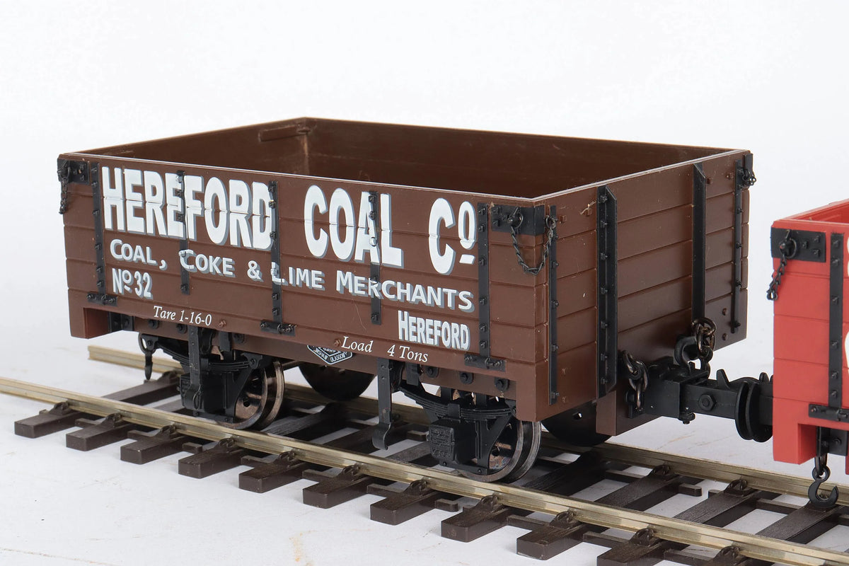 Pair of 45mm gauge private owner open wagons