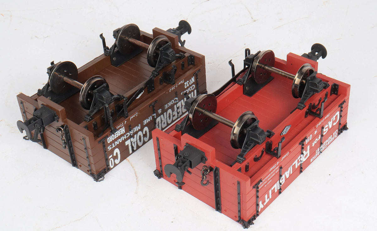 Pair of 45mm gauge private owner open wagons