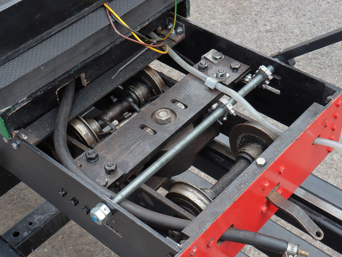 5 inch gauge bogie driving truck with electric boiler feed pump
