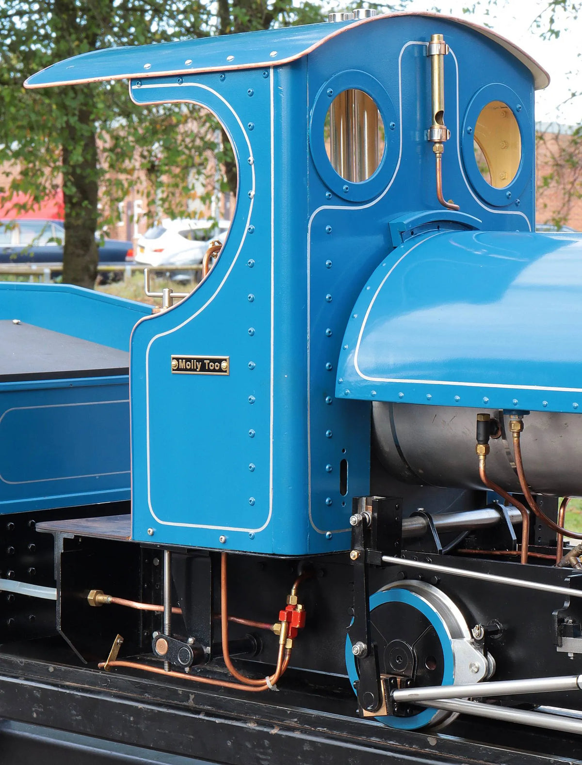 5 inch gauge "Sweet Pea" 0-4-0T with tender
