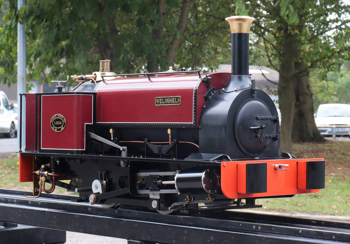 5 inch gauge Quarry Hunslet 0-4-0ST "Velinheli"