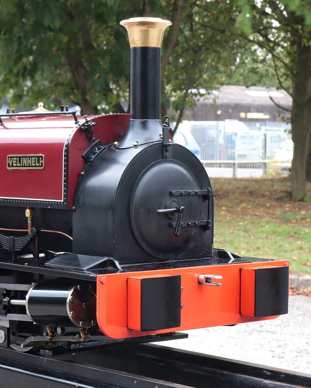5 inch gauge Quarry Hunslet 0-4-0ST "Velinheli"