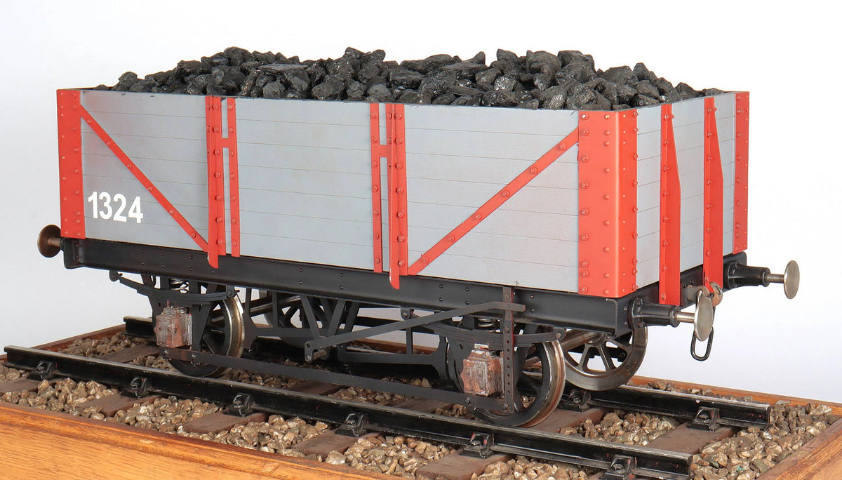 5 inch gauge 7 plank wagon