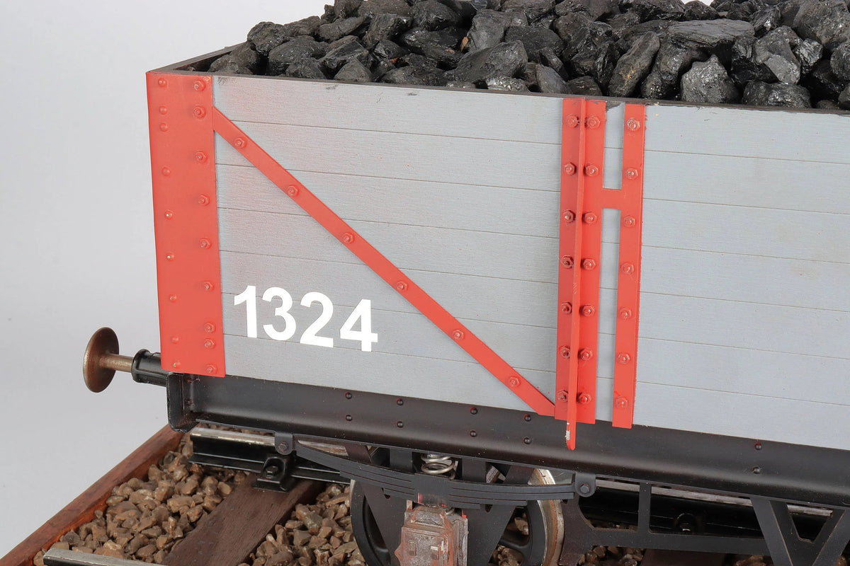 5 inch gauge 7 plank wagon