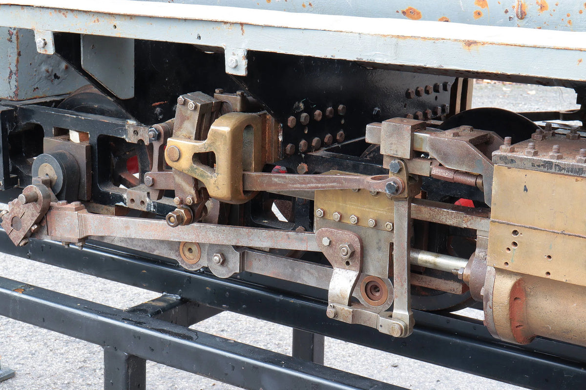7 1/4 inch narrow gauge Alco 2-6-2T "Mountaineer"