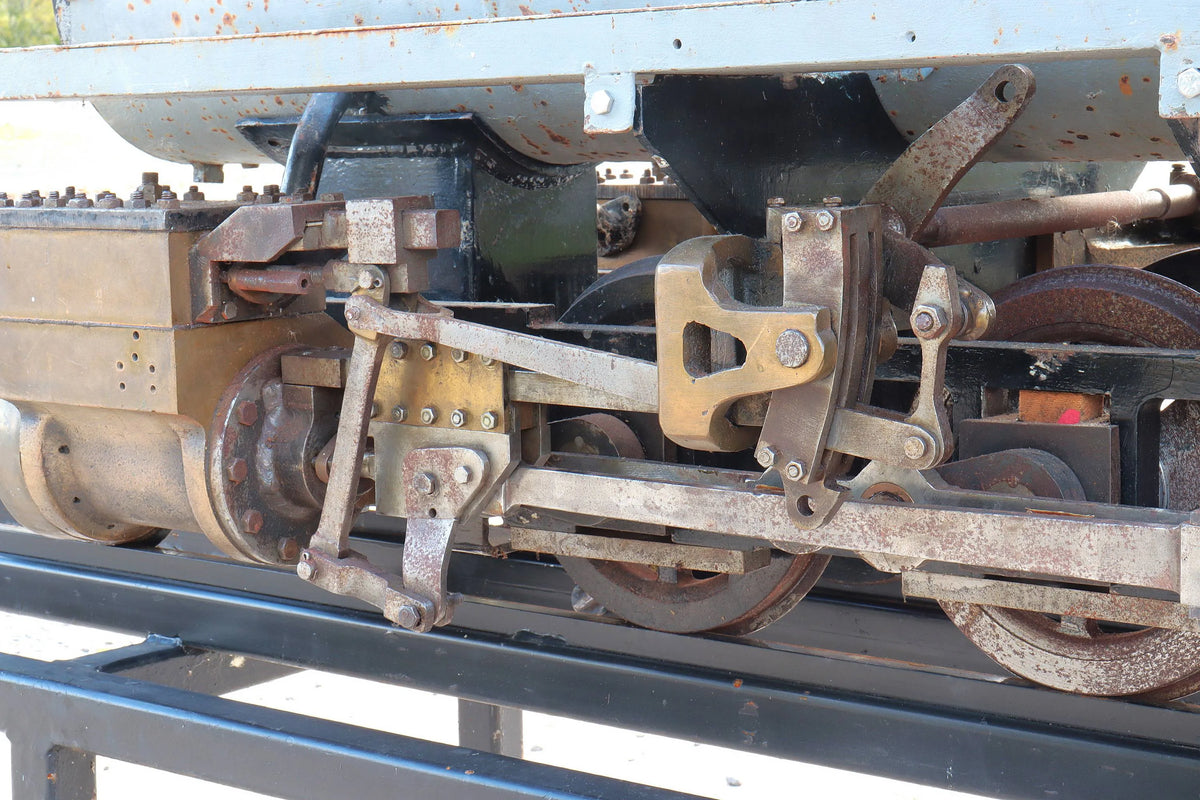 7 1/4 inch narrow gauge Alco 2-6-2T "Mountaineer"