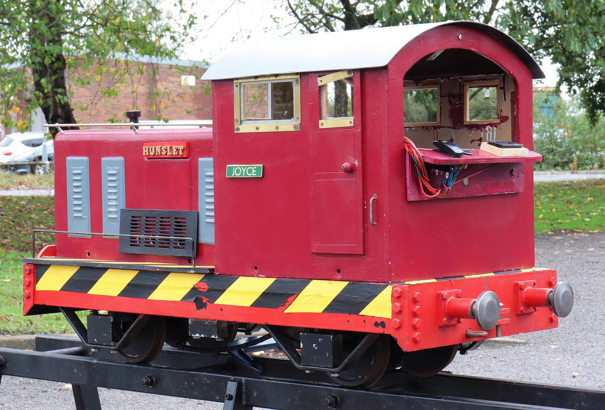 7 1/4 inch 0-4-0 battery electric shunter