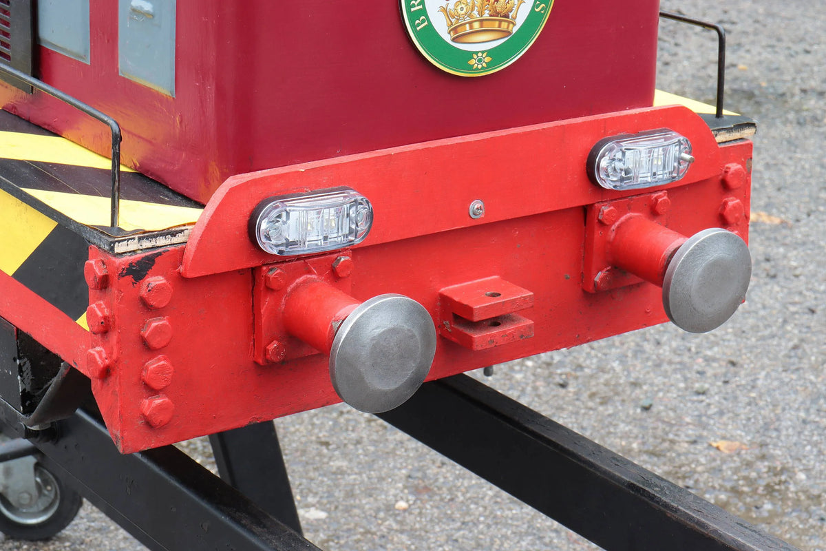 7 1/4 inch 0-4-0 battery electric shunter