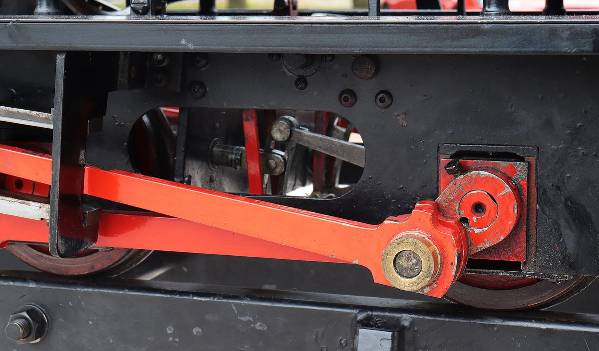 7 1/4 inch narrow gauge Hunslet 0-4-0ST with tender