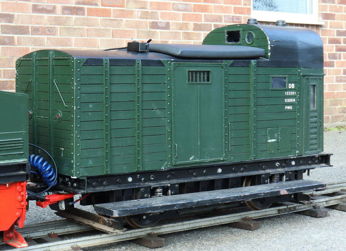 7 1/4 inch gauge Swiss steeple cab locomotive 0-4-0 and DB Essen packwagen
