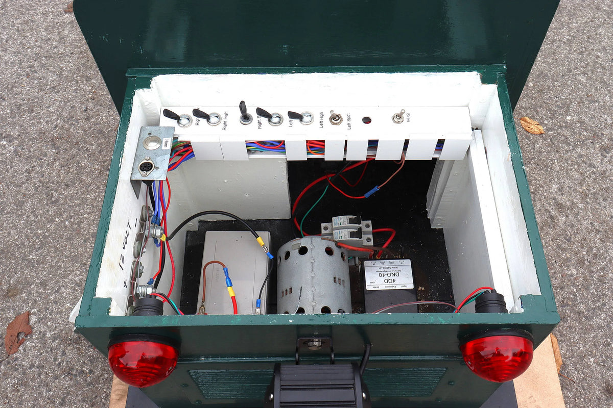 7 1/4 inch gauge sit-aside battery-electric 0-4-0