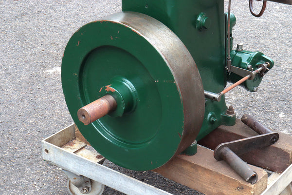 Lister D with marine flywheel - Station Road Steam