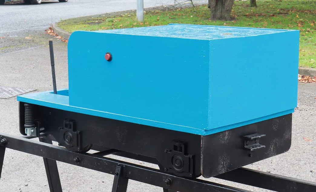 7 1/4 inch gauge braked tender