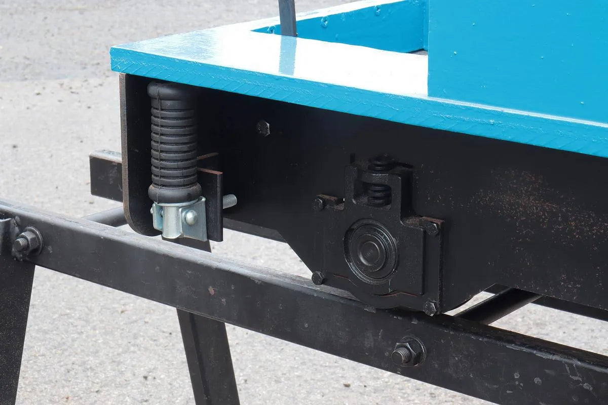 7 1/4 inch gauge braked tender
