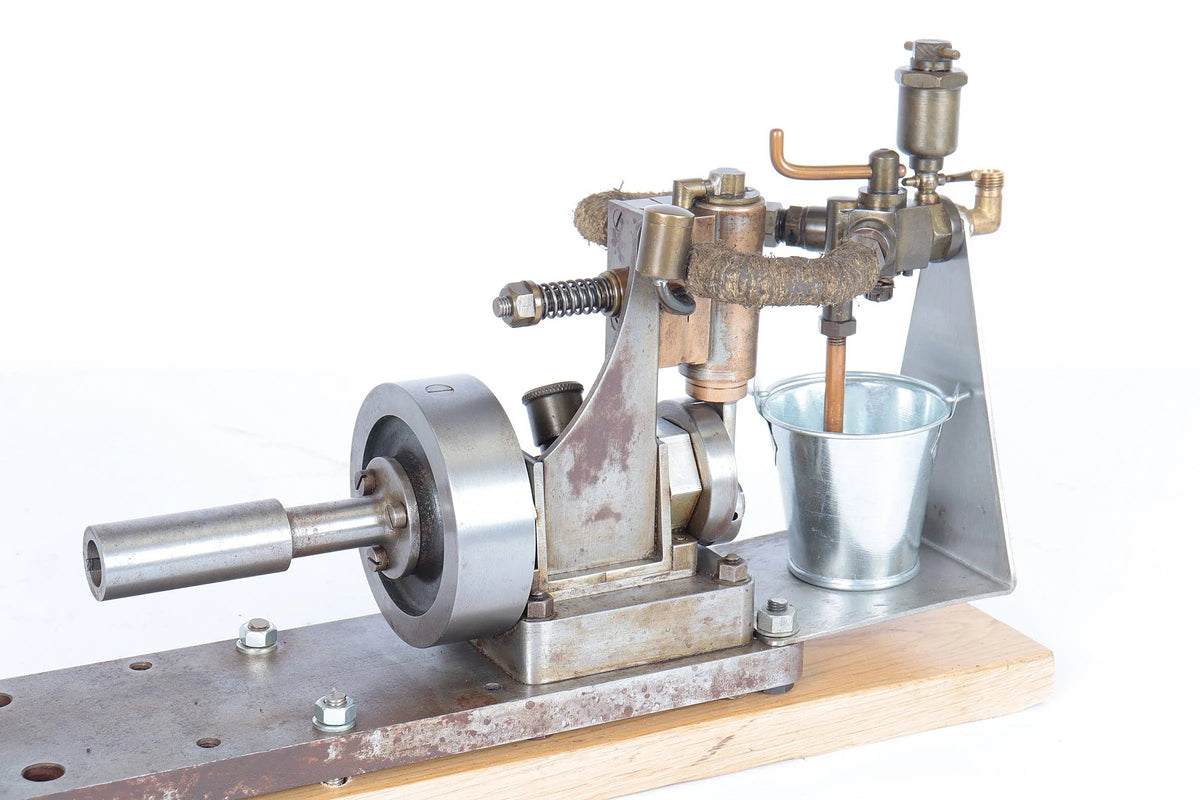 Large oscillating engine