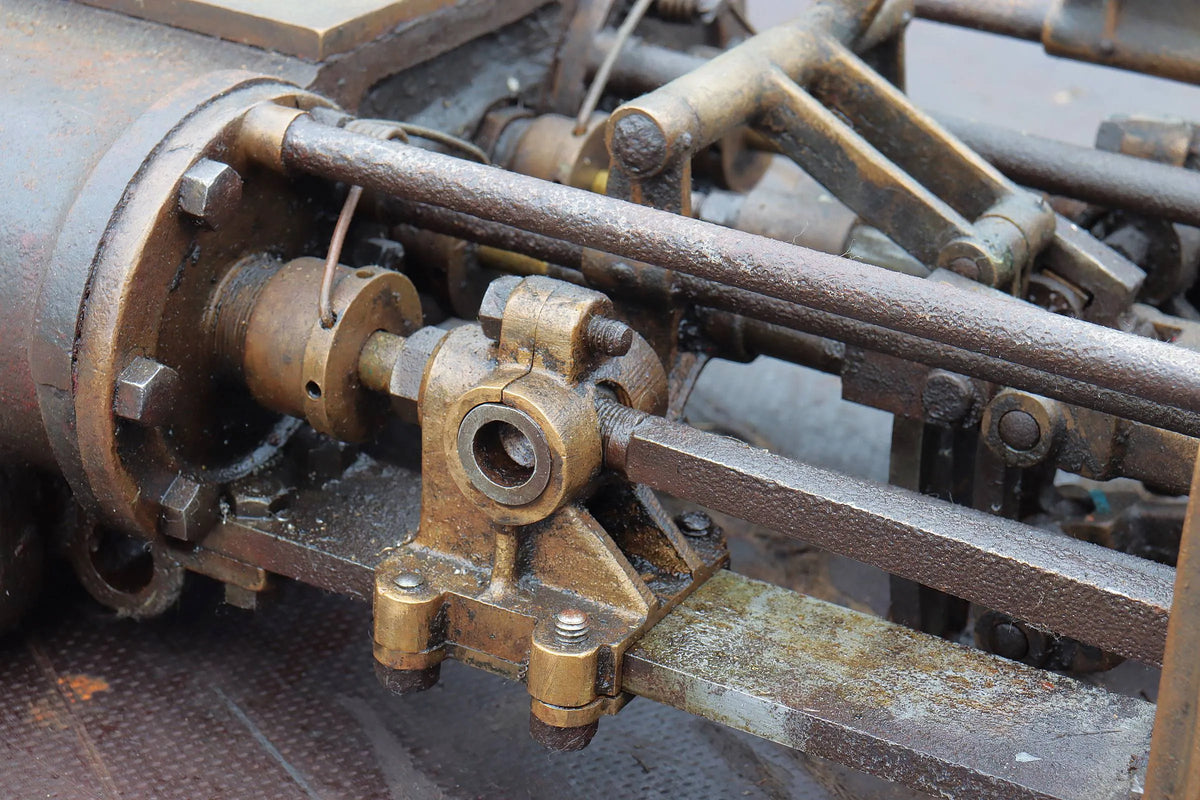 Milwaukee steam car engine