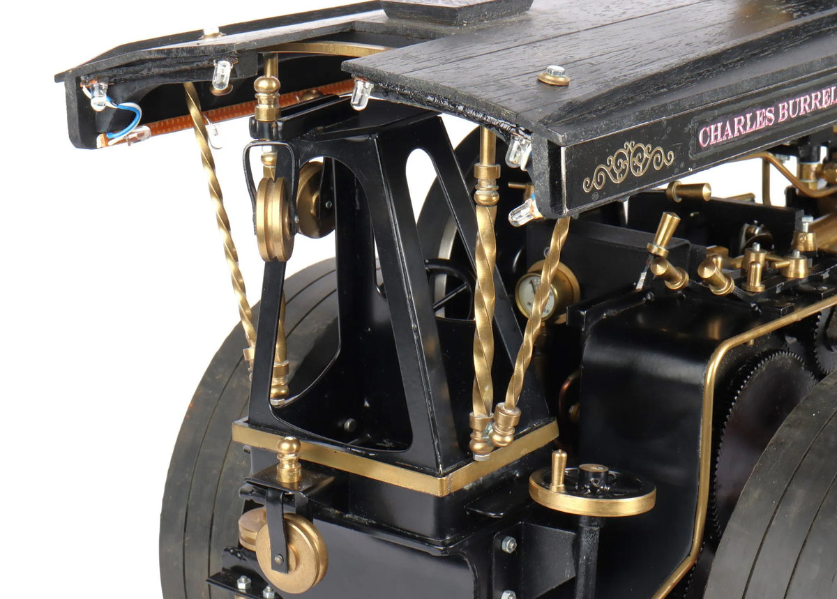 1/10 scale Markie gas-fired Showmans engine
