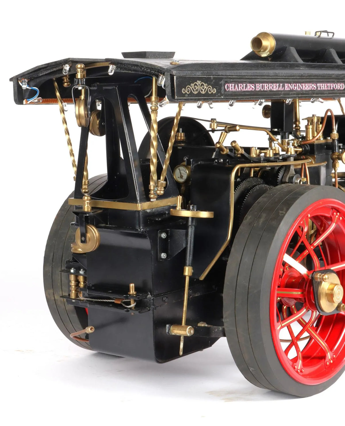 1/10 scale Markie gas-fired Showmans engine