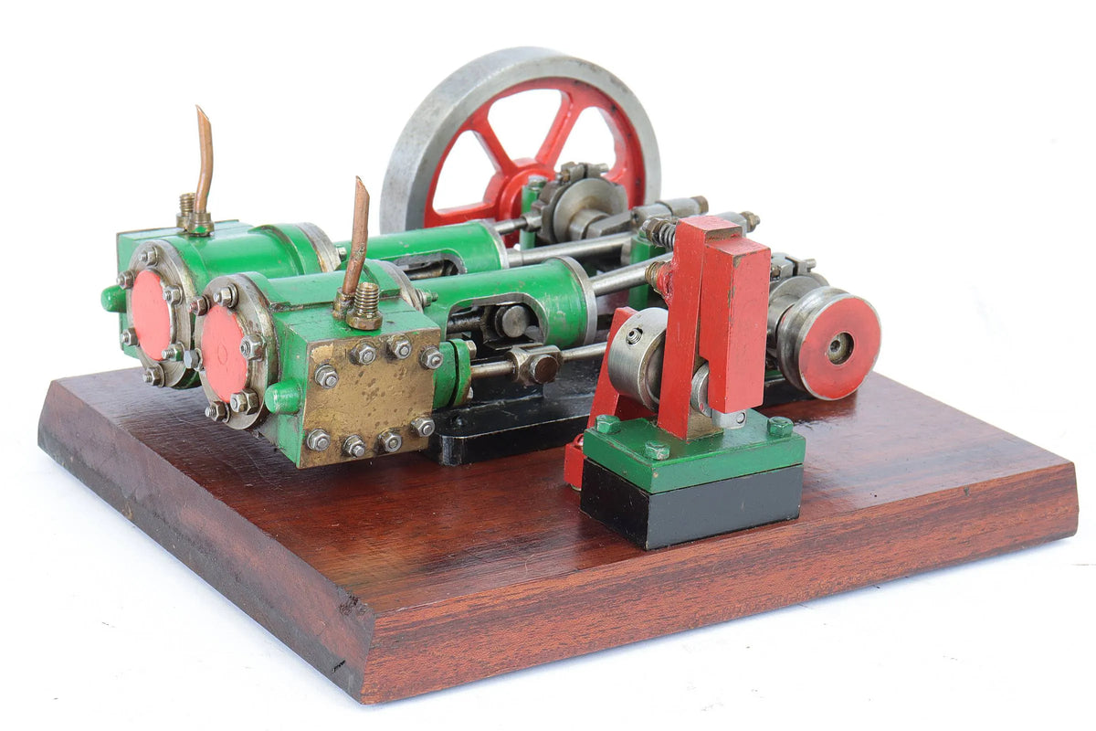 Small horizontal twin + single cylinder oscillating engine
