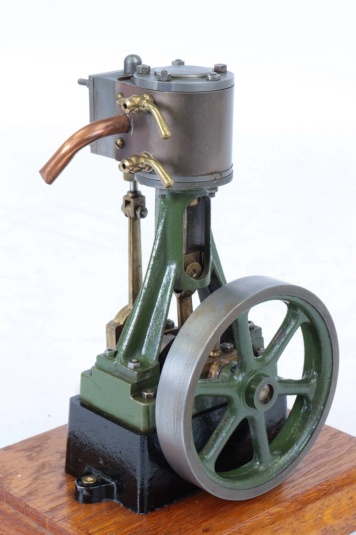Stuart 10V