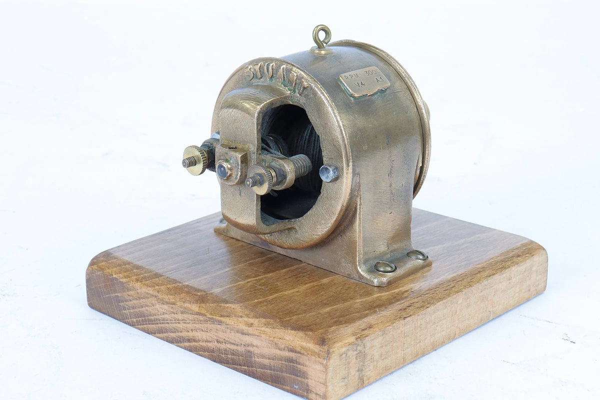 Stuart dynamo