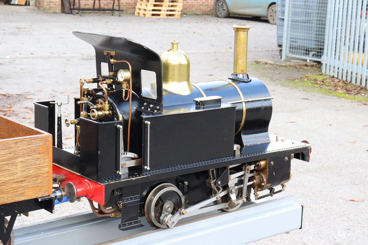 5 inch gauge "Tich" 0-4-0T with tender