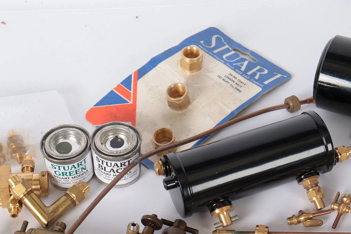 Quantity of boiler fittings, pumps and other parts