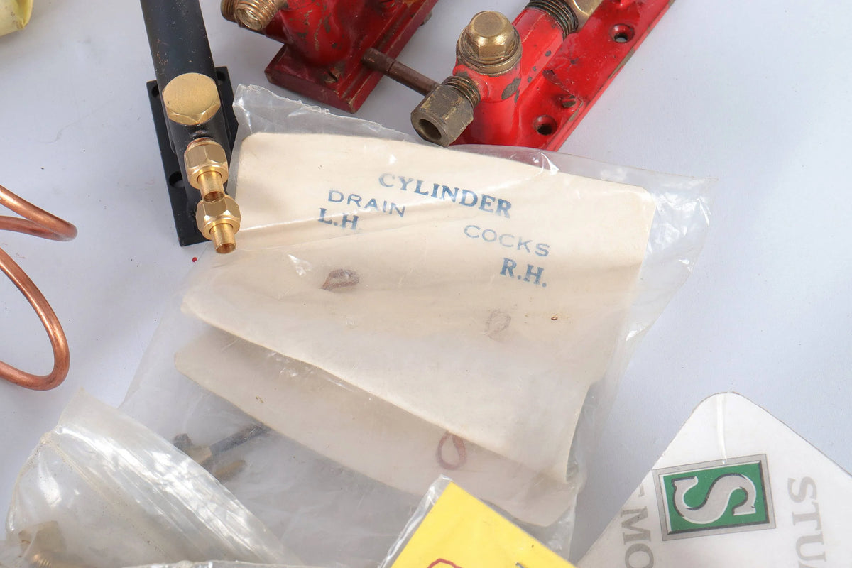 Quantity of boiler fittings, pumps and other parts