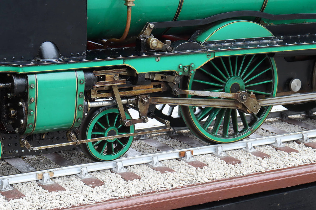 3 1/2 inch gauge Southern "Schools" 4-4-0