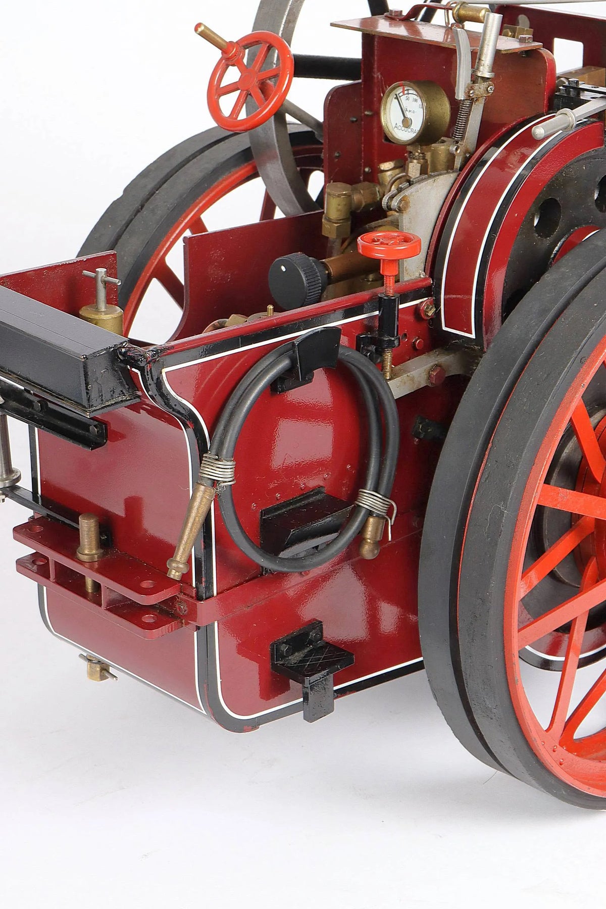 1 inch scale Maxitrak Burrell agricultural engine