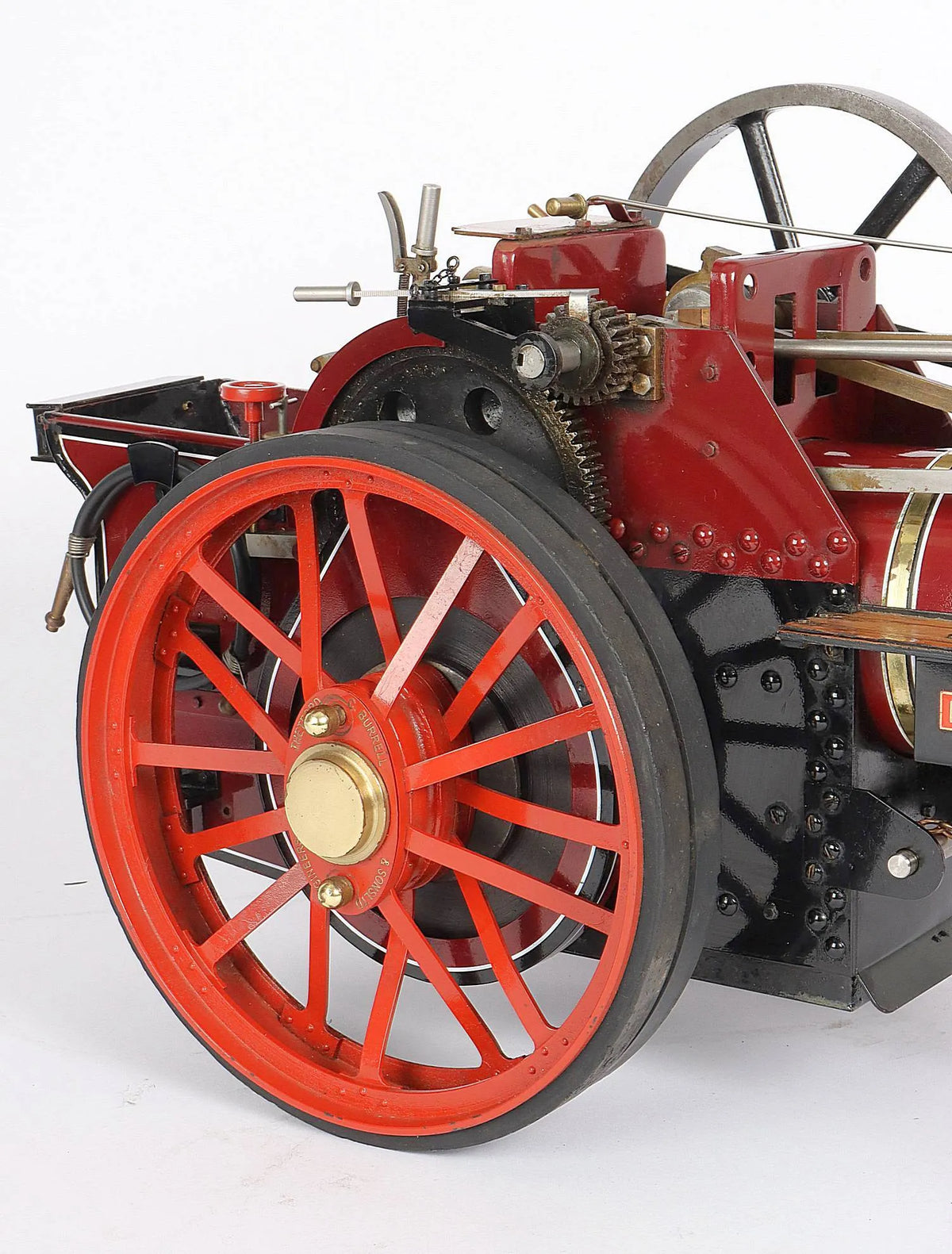1 inch scale Maxitrak Burrell agricultural engine