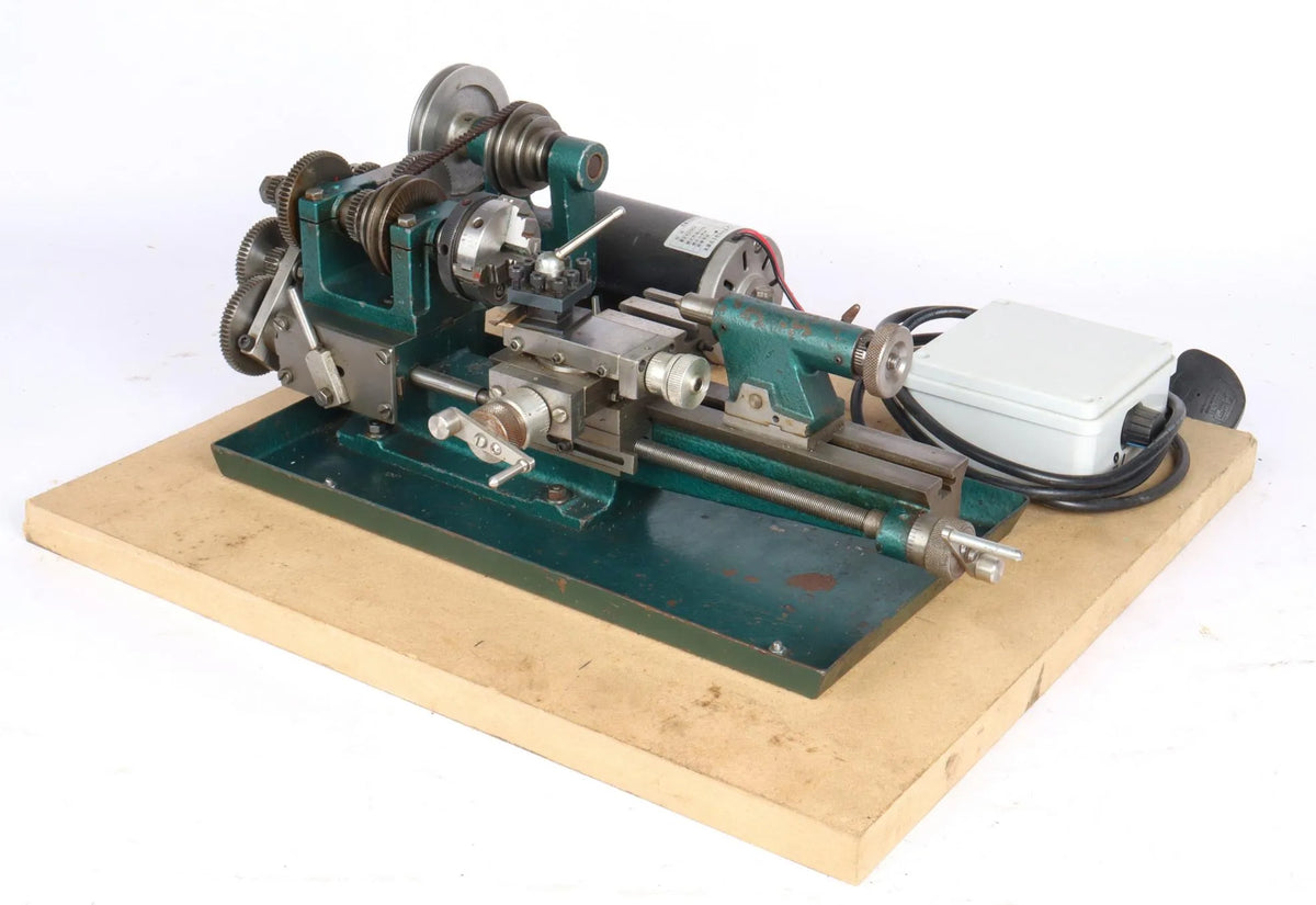 Perris lathe