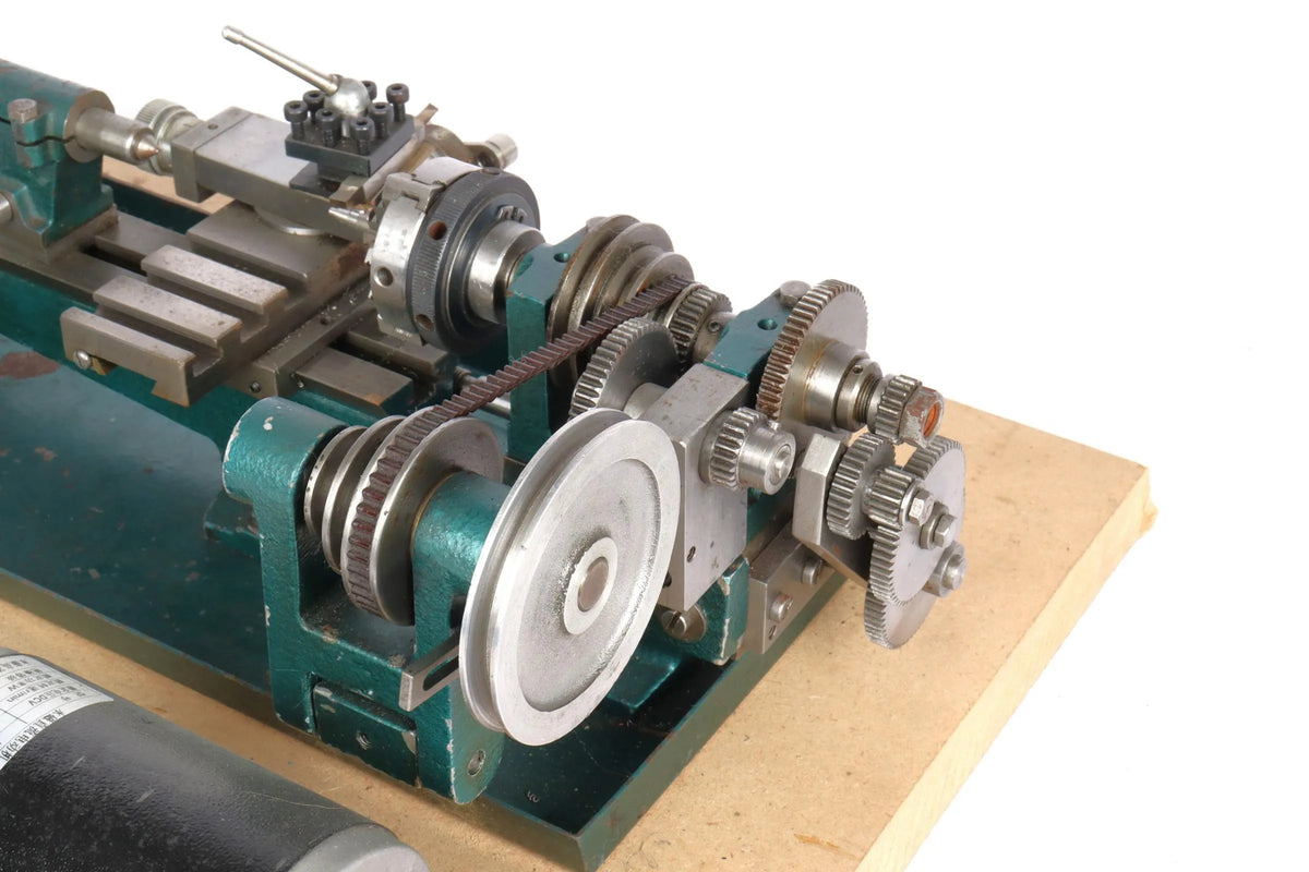 Perris lathe