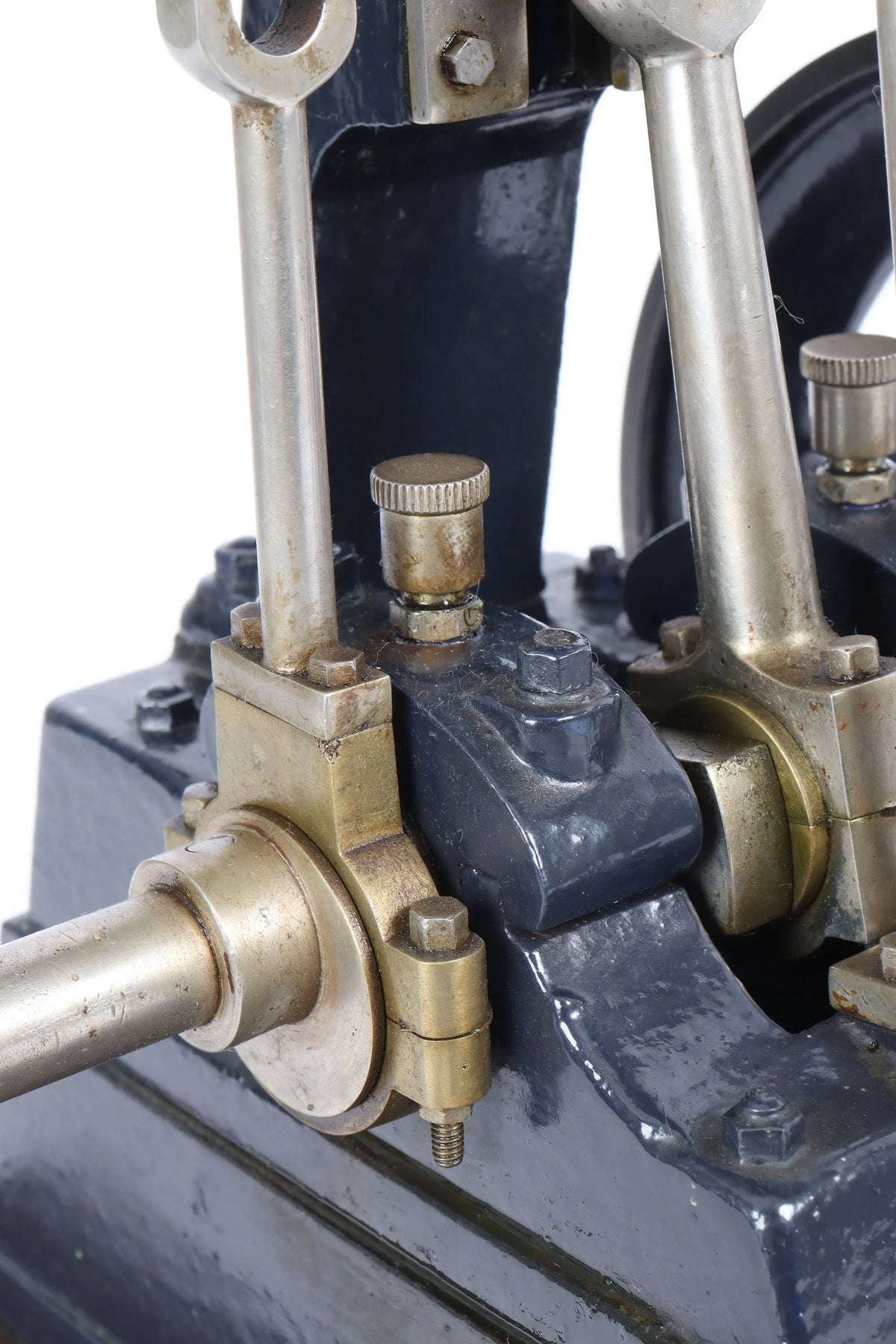 Marshall vertical engine