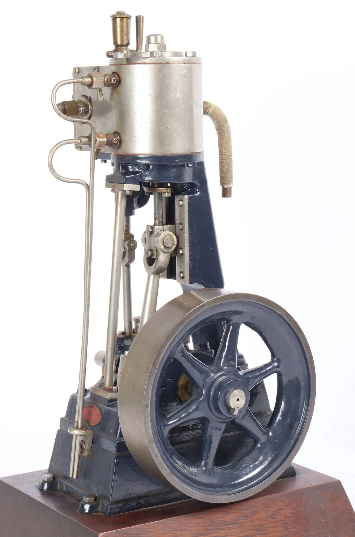 Marshall vertical engine