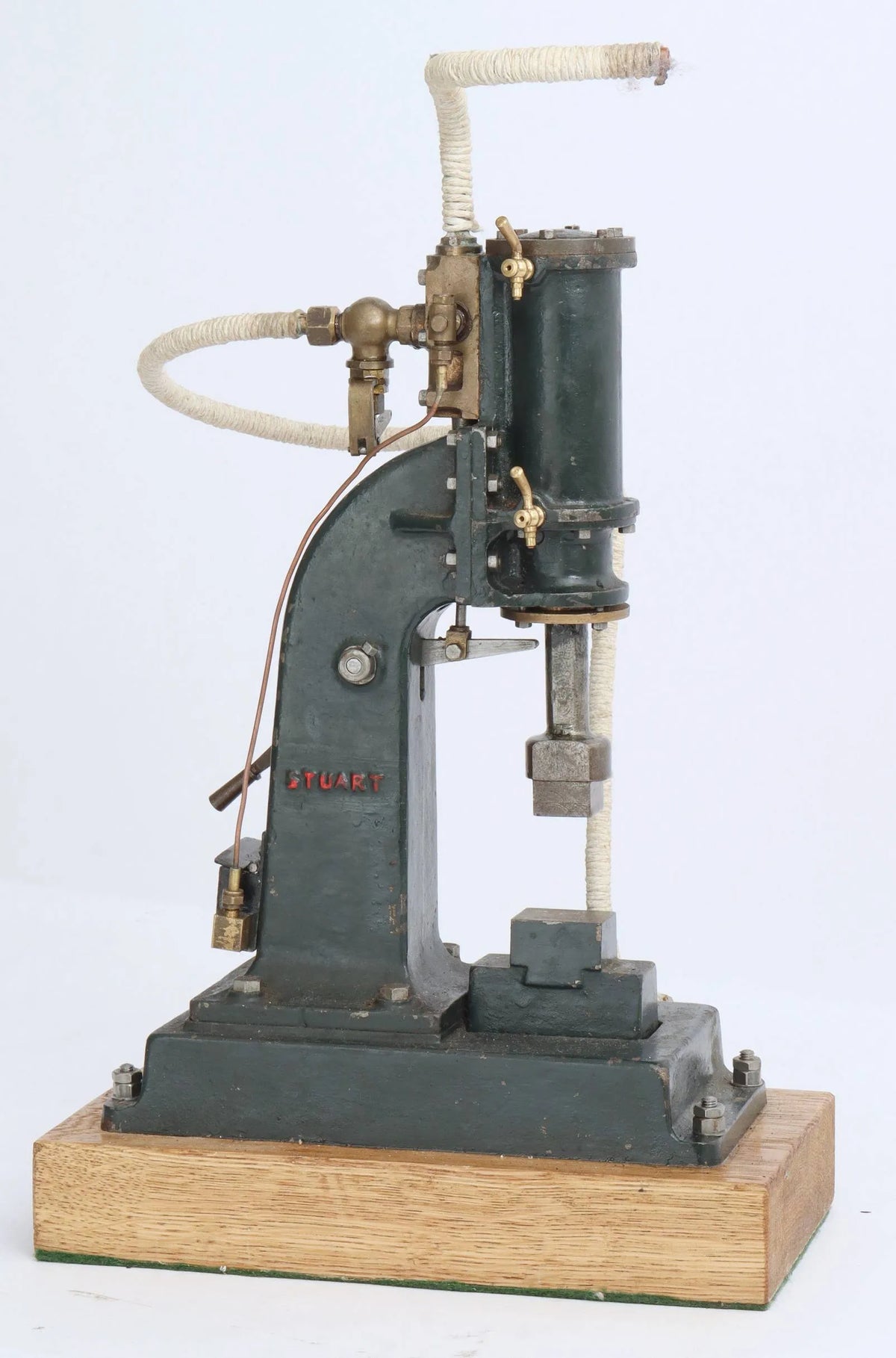 Stuart steam hammer