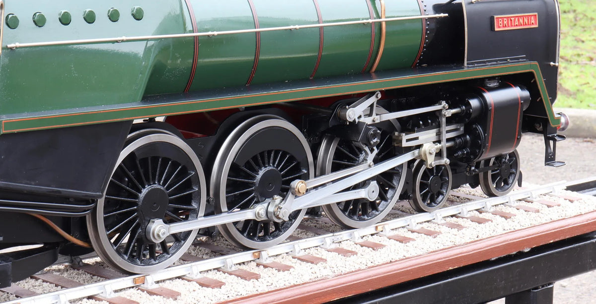 3 1/2 inch gauge BR Standard Class 7 "Britannia" 4-6-2