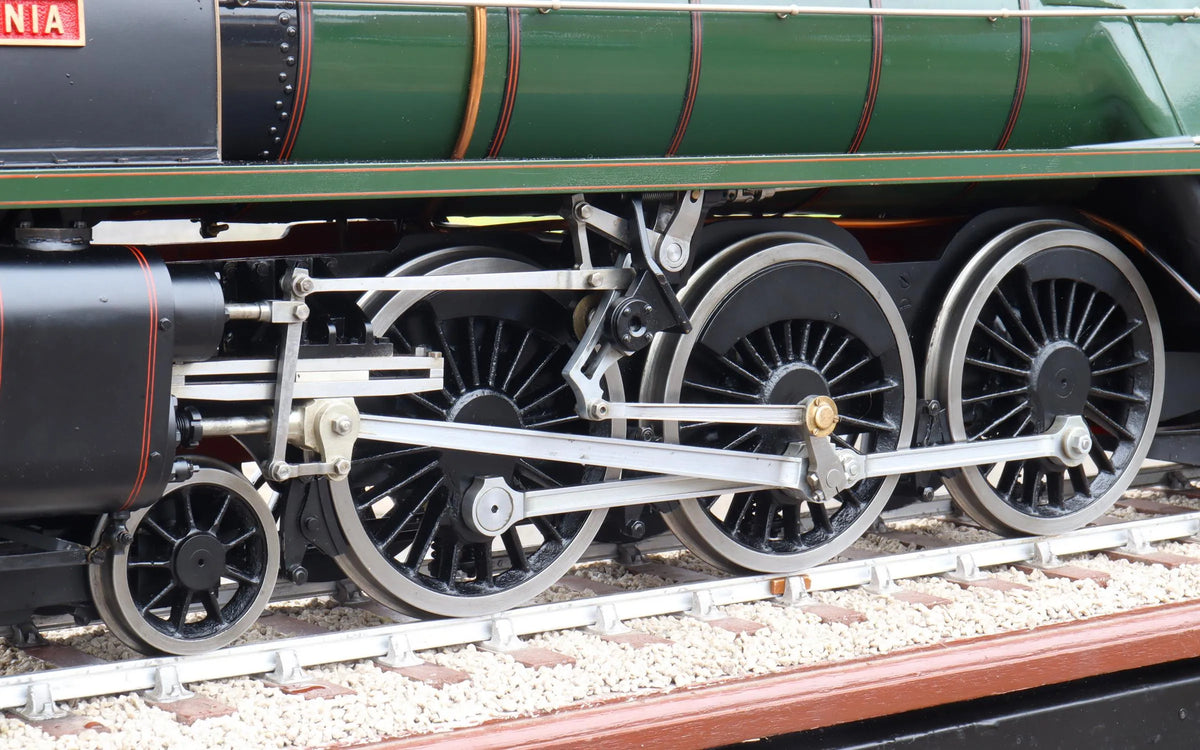 3 1/2 inch gauge BR Standard Class 7 "Britannia" 4-6-2